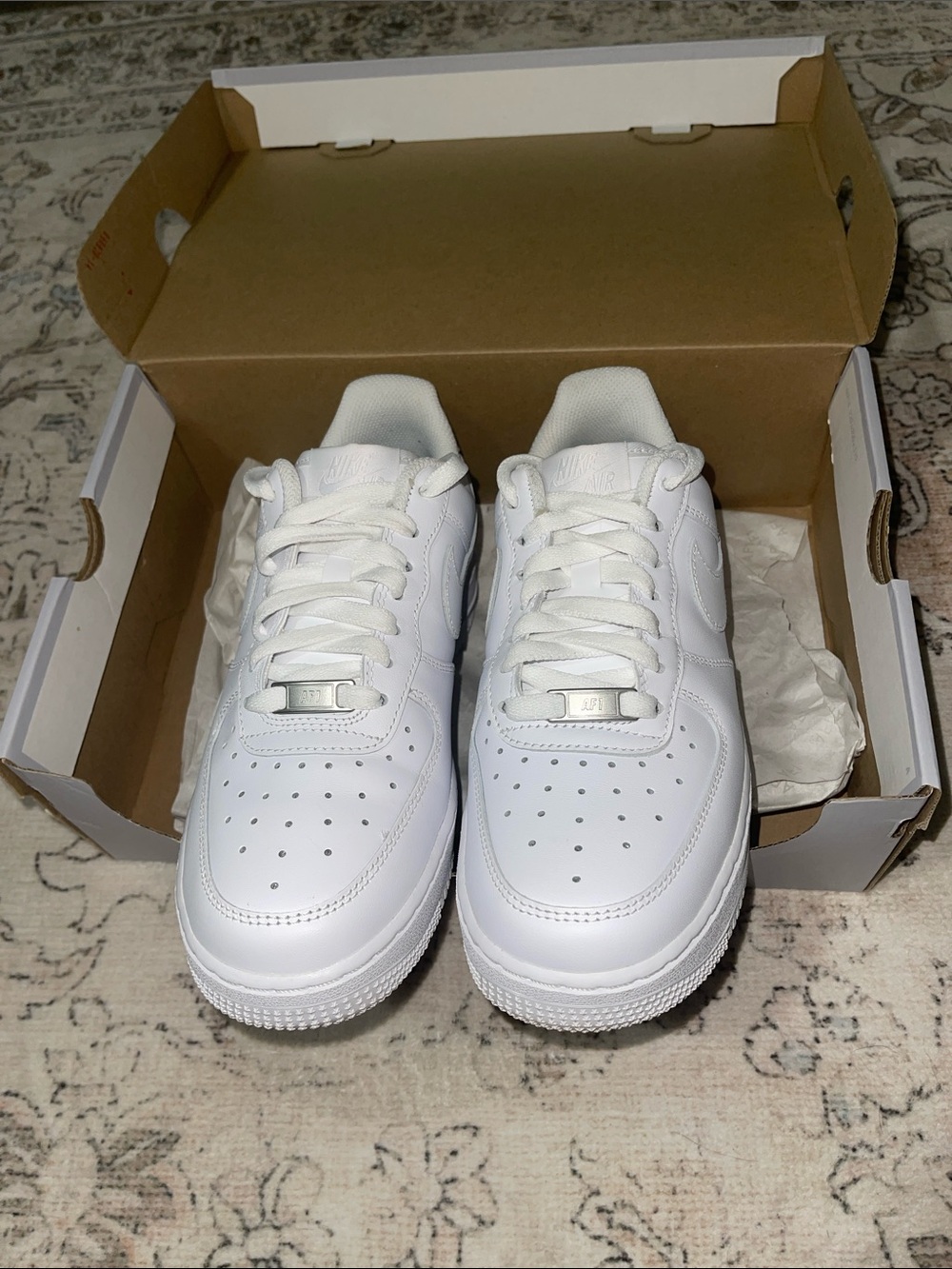 Nike Air Force 1